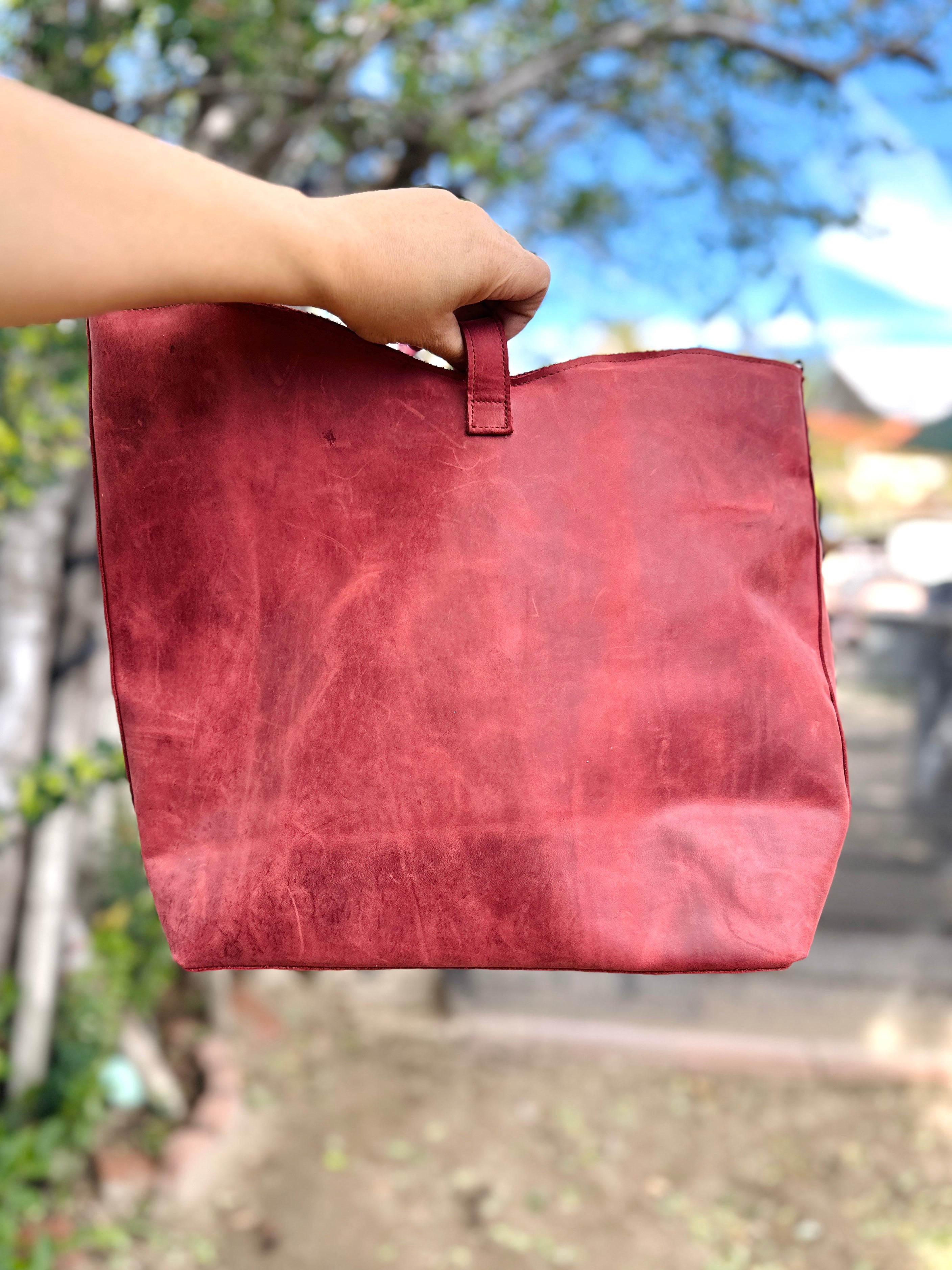 Montana Rose Cowhide Shoulder Bag
