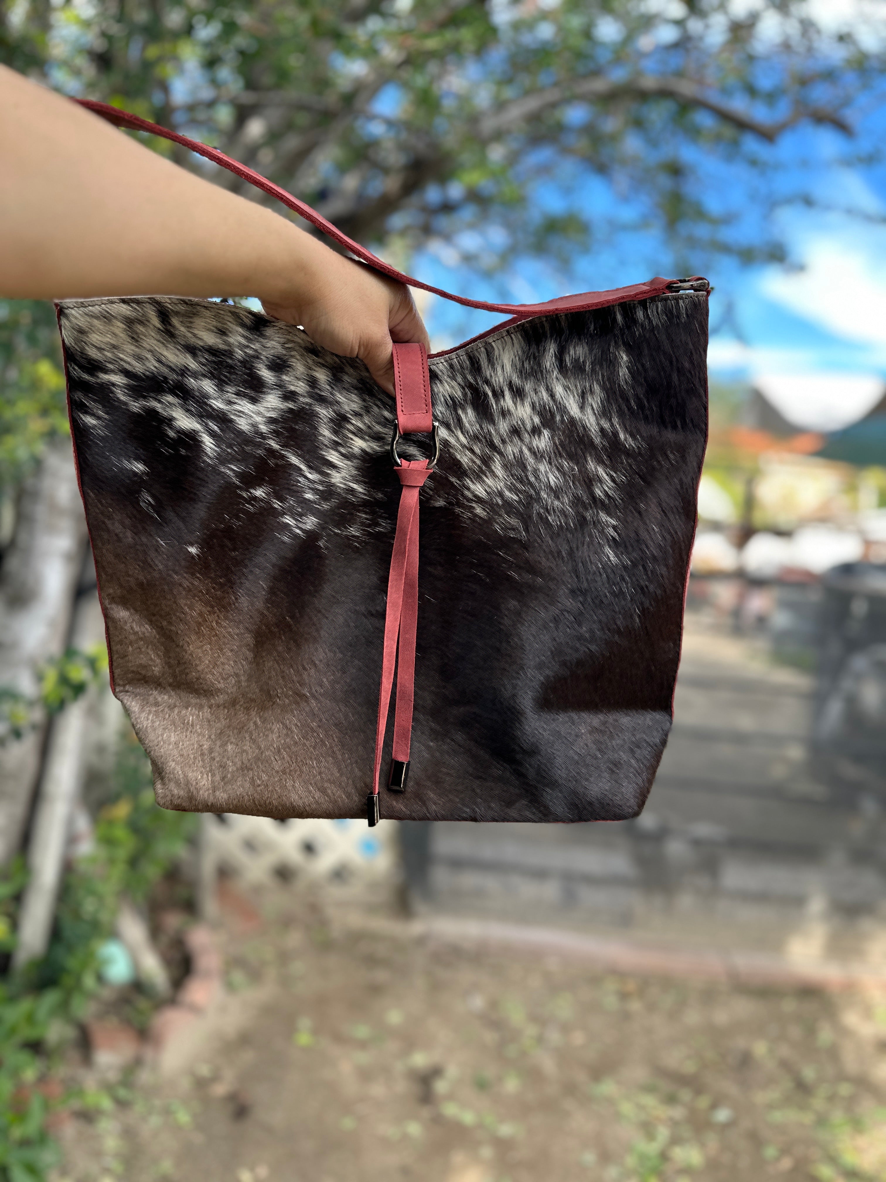 Montana Rose Cowhide Shoulder Bag