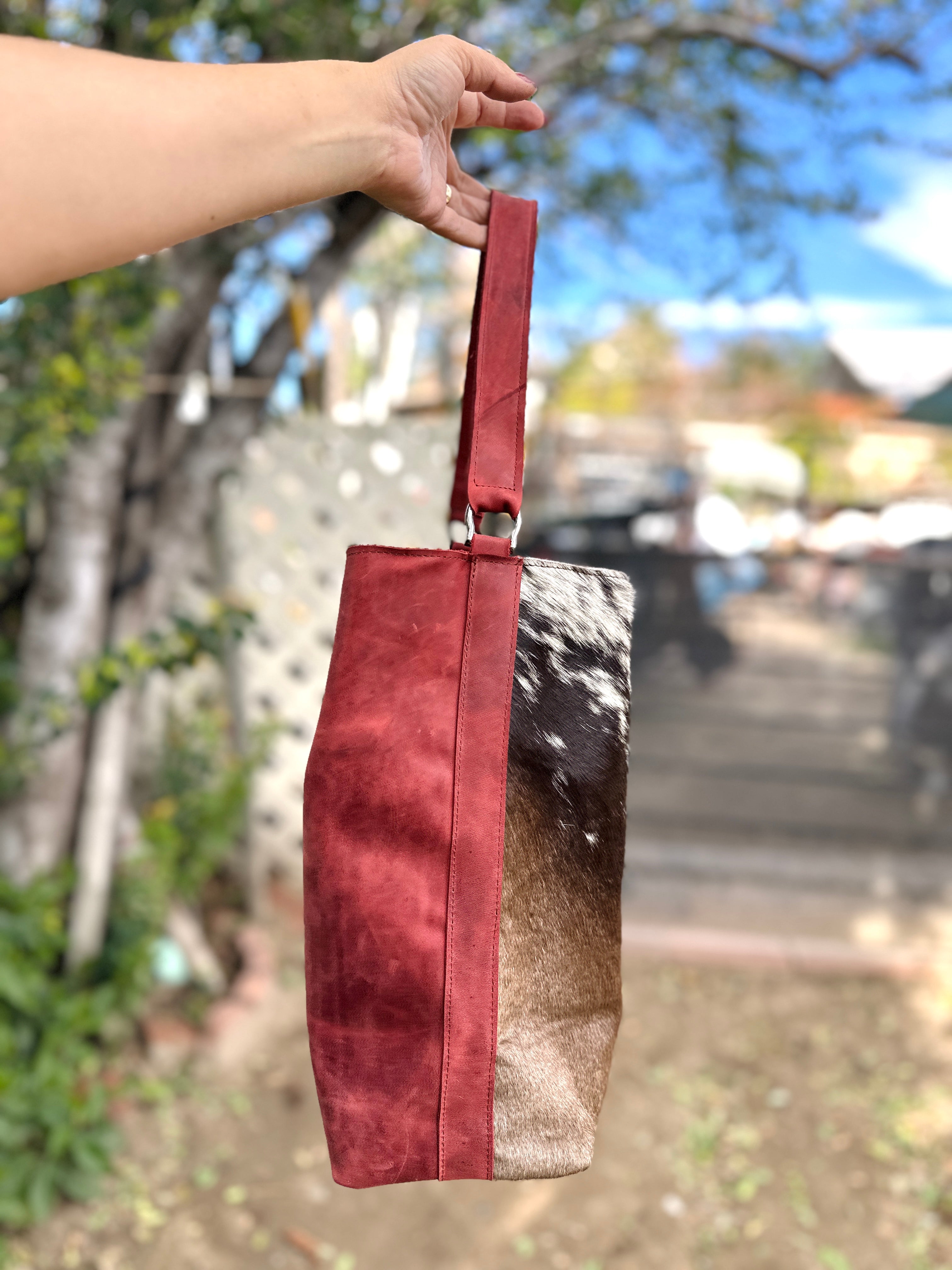 Montana Rose Cowhide Shoulder Bag